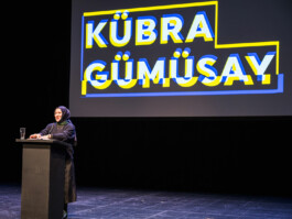 02_Next-Culture-Symposium,-Kulturagenten-Hamburg,-2020,Screens,-Kampnagel,-Hamburg,-bseiten-visuelle-kommunikation,-Hamburg,-Katrin-Bahrs,-Grafikagentur,-Grafikdesign-Hamburg