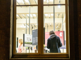 09-Ausstellung Unsichtbarer Terror,2023,NS-Dokumentationszentrum,Koeln,-bseiten-visuelle-kommunikation,-Hamburg,-Katrin-Bahrs,-Grafikagentur,-Grafikdesign-Hamburg